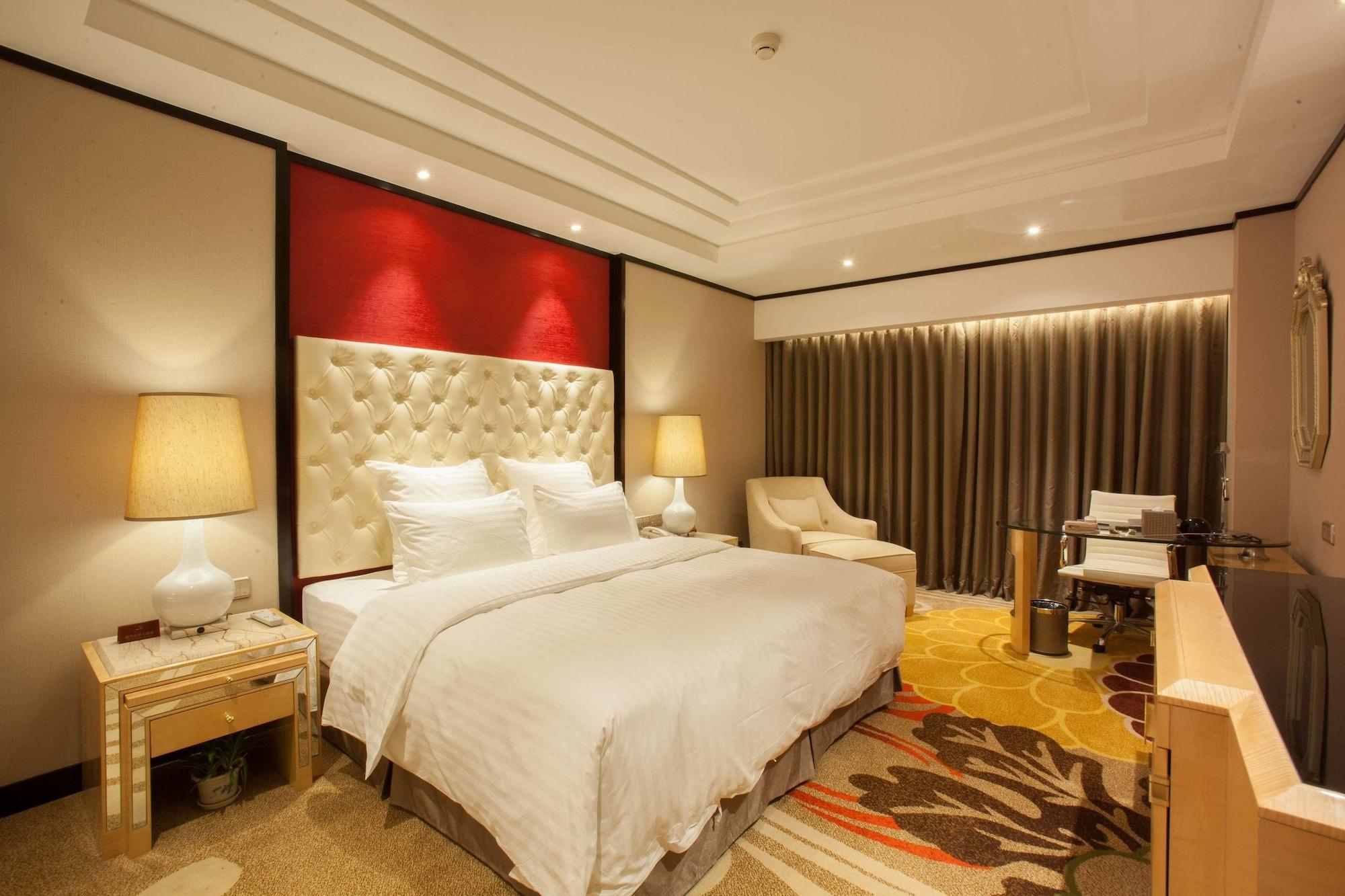 Nanning Landmark Hotel Exterior photo