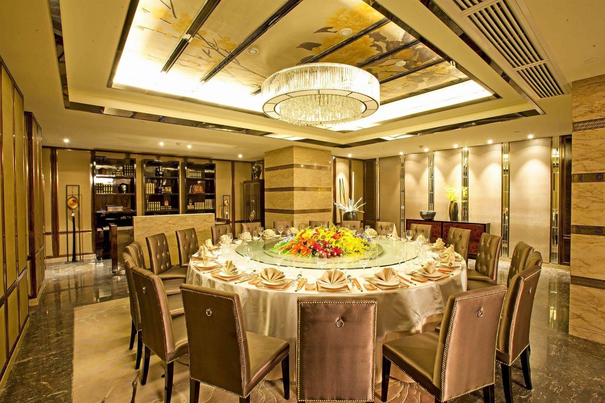 Nanning Landmark Hotel Exterior photo