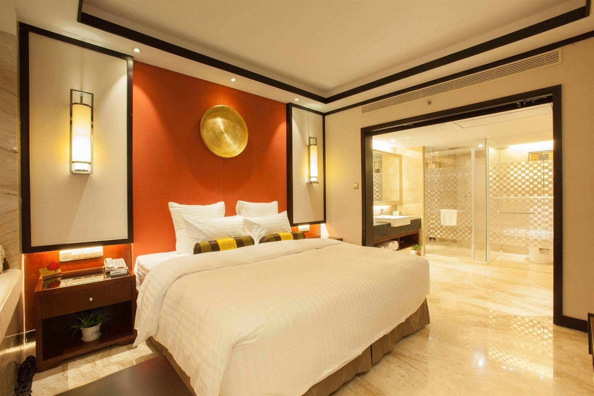 Nanning Landmark Hotel Exterior photo