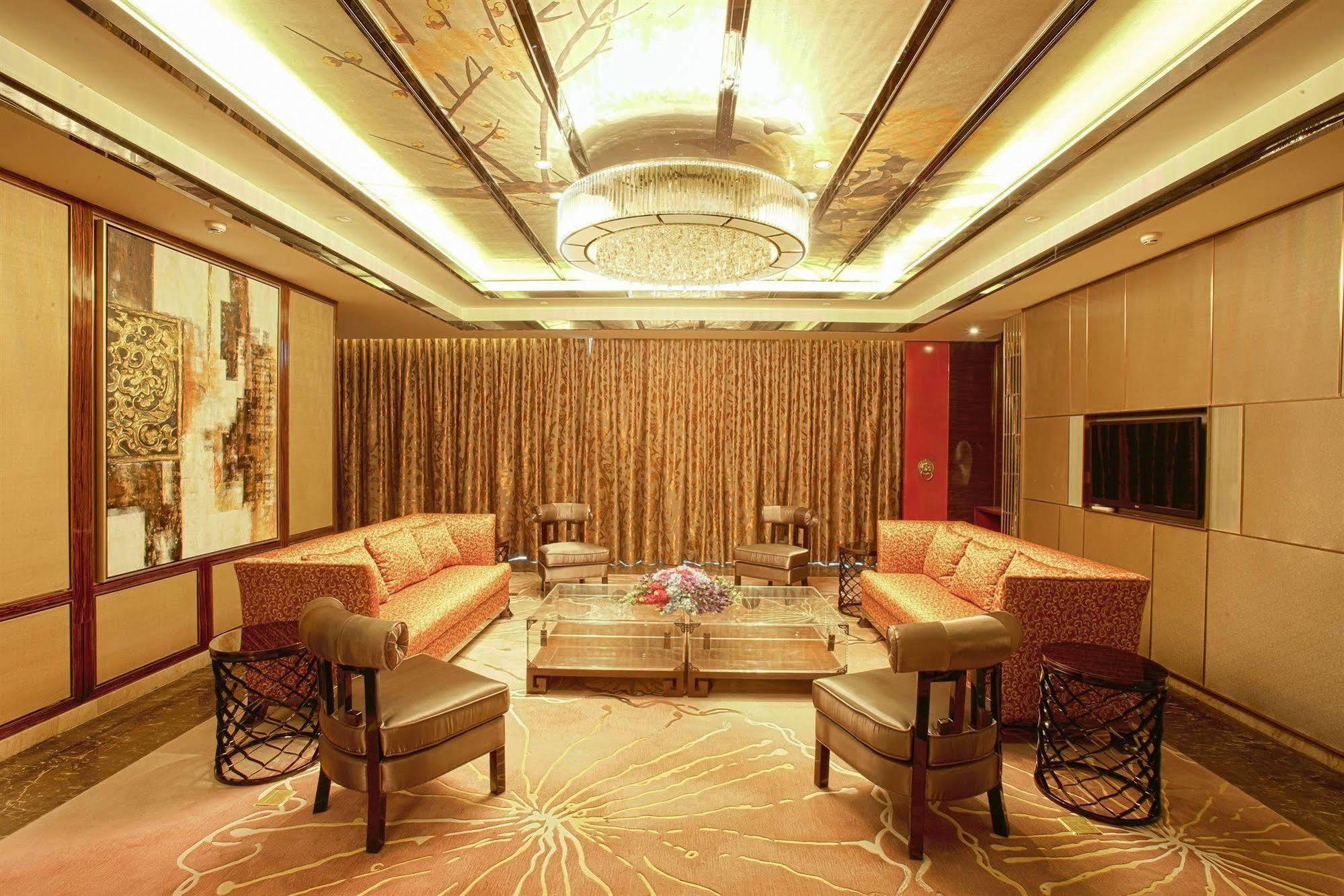 Nanning Landmark Hotel Exterior photo
